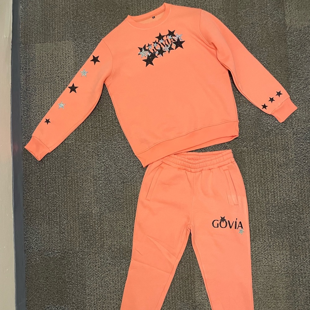 Govía Sweatsuit